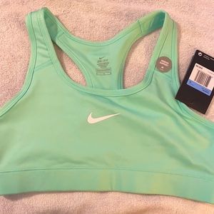 NWT Nike Razorback sports bra, mint green, medium